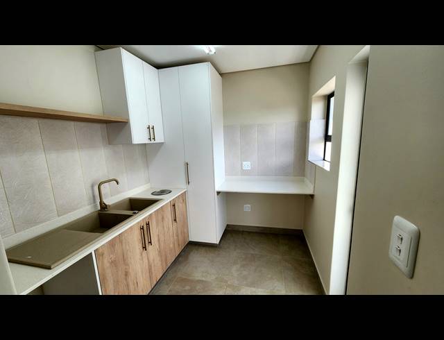 3 BEDROOM DUET FOR SALE IN HARTENBOS HEUWELS